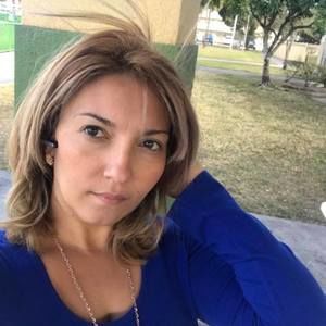 Meet your Posher, Cynthia